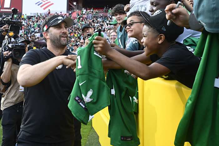 Eagles coach Nick Sirianni and Philadelphia have the NFL's best record at 7-1 after their win over the Commanders in Week 8.